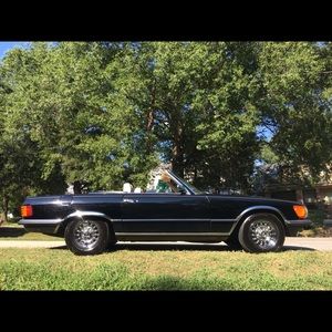 Meet your Posher, Davis